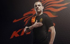 皇马客战阿尔瓦塞特，维尼修斯领军闪耀，新星居莱尔与马斯坦托诺首发助球队取胜