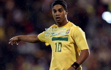 皇家马德里对决塞维利亚，姆巴佩与维尼修斯锋线联袂，贝林厄姆、居莱尔全力出战