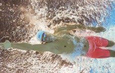 24岁日本新星德甲闪耀，利剑出鞘，弗赖堡两度逆转奥格斯堡